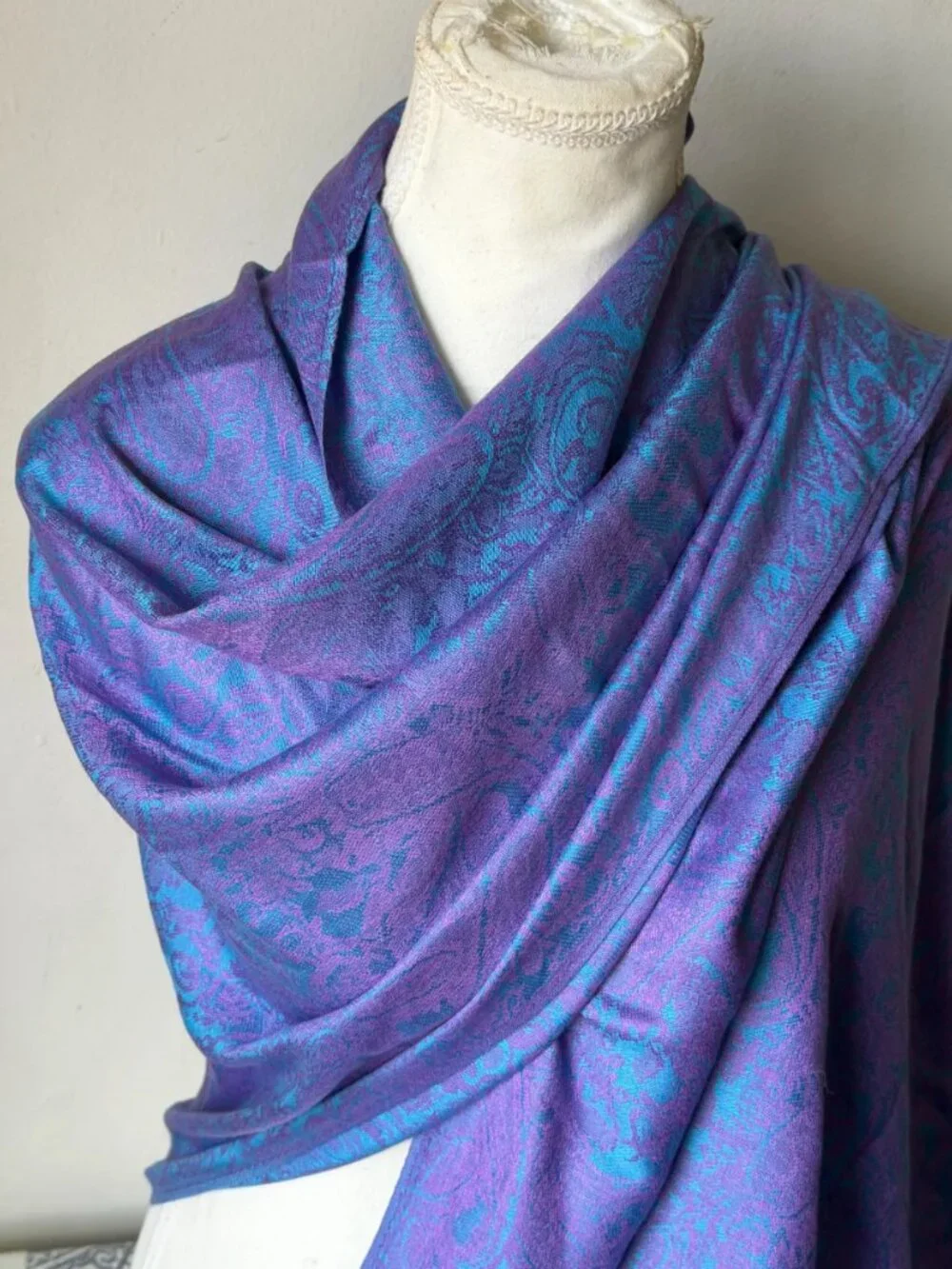 Boho Paisley Pashmina Shawl Scarf – Vibrant Purple & Turquoise Blue – Oversized